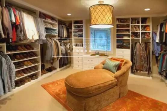 無(wú)錫紫蘋(píng)果裝飾