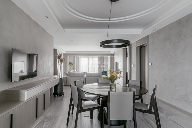 現(xiàn)代簡約裝修案例，體現(xiàn)年輕人的活力！